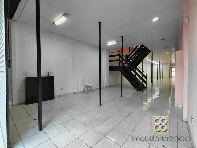 Loja para alugar, no bairro Centro em Curitiba