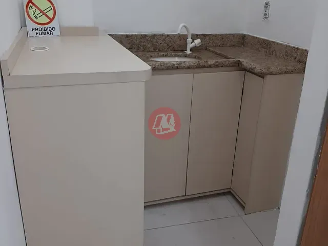 Loja com 30m², para alugar, no bairro Centro Histórico em Porto Alegre