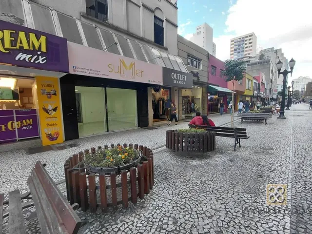 Loja para alugar, no bairro Centro em Curitiba
