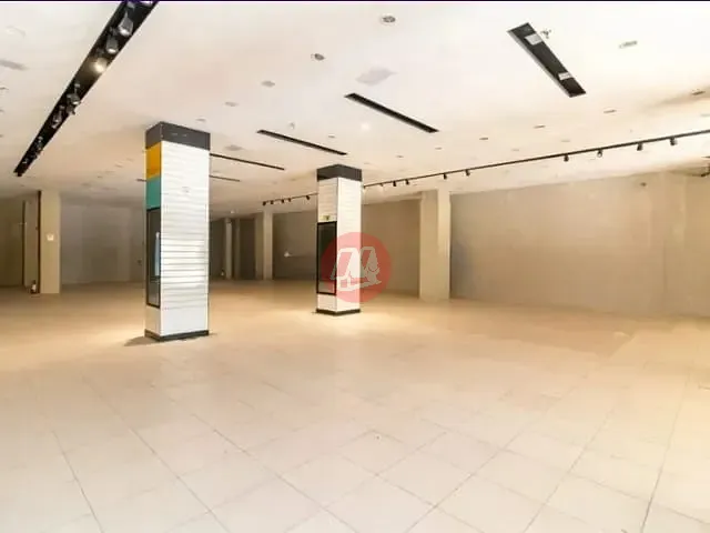 Loja com 616m², para alugar, no bairro Centro Histórico em Porto Alegre
