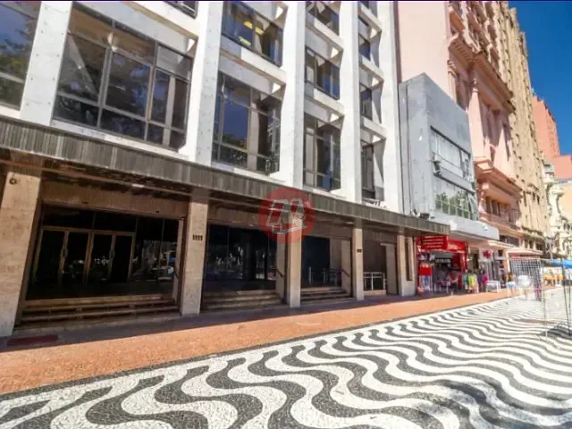 Loja com 616m², para alugar, no bairro Centro Histórico em Porto Alegre