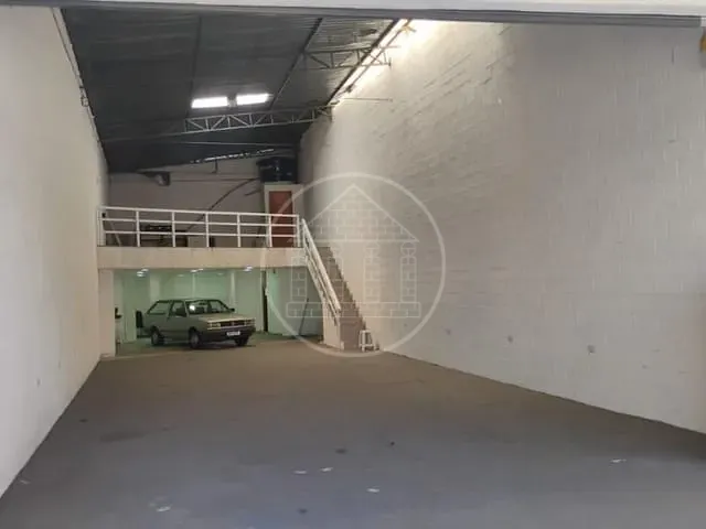 Loja com 210m², para alugar, no bairro Jardim Casa Grande em São Paulo