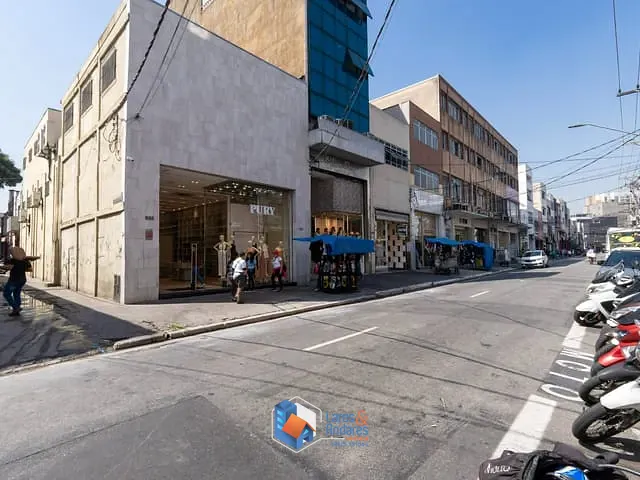 Loja com 1744m², à venda, no bairro Brás em São Paulo