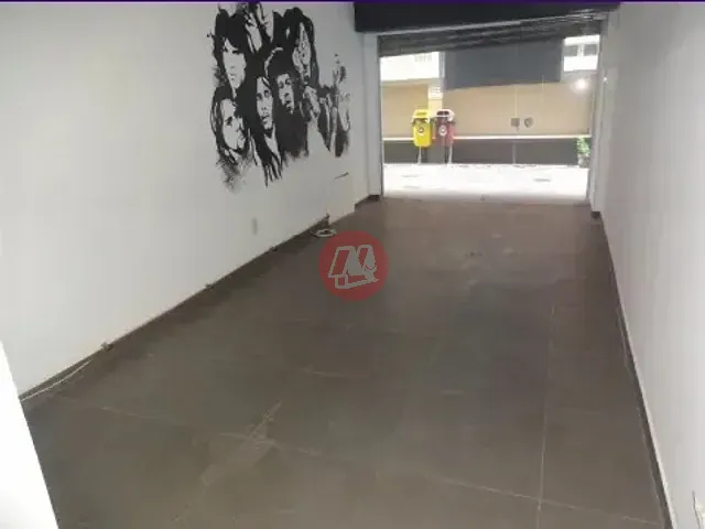 Loja com 60m², à venda ou para alugar, no bairro Independência em Porto Alegre
