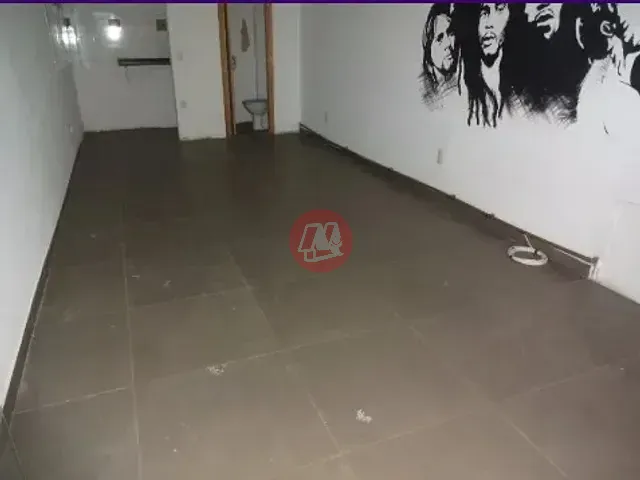 Loja com 60m², à venda ou para alugar, no bairro Independência em Porto Alegre