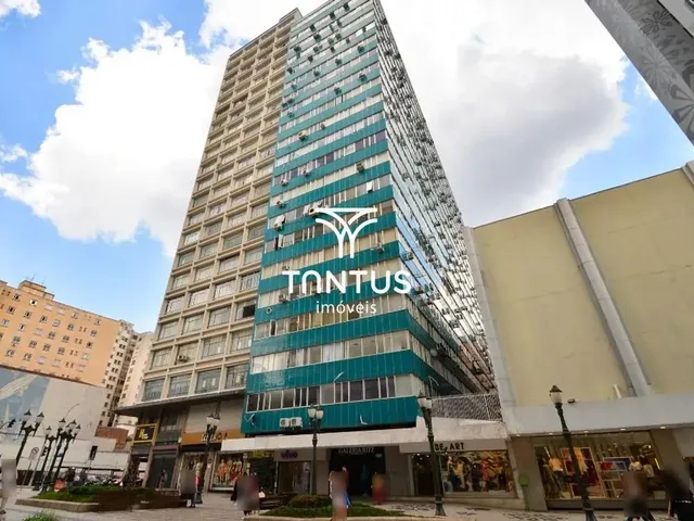 Loja para alugar, no bairro Centro em Curitiba