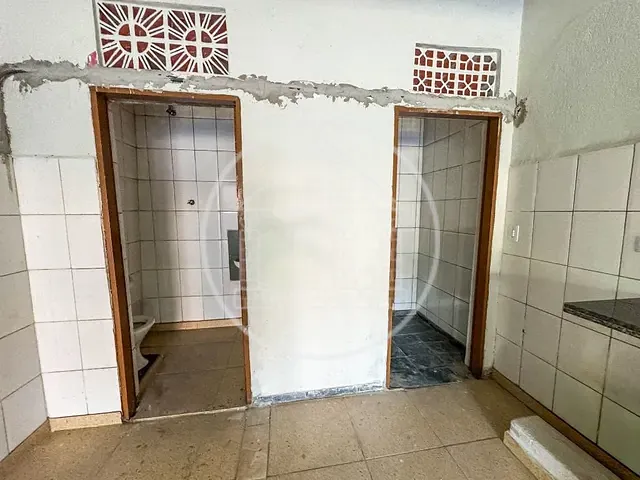 Loja com 35m², para alugar, no bairro Jardim Novo Jaú em São Paulo