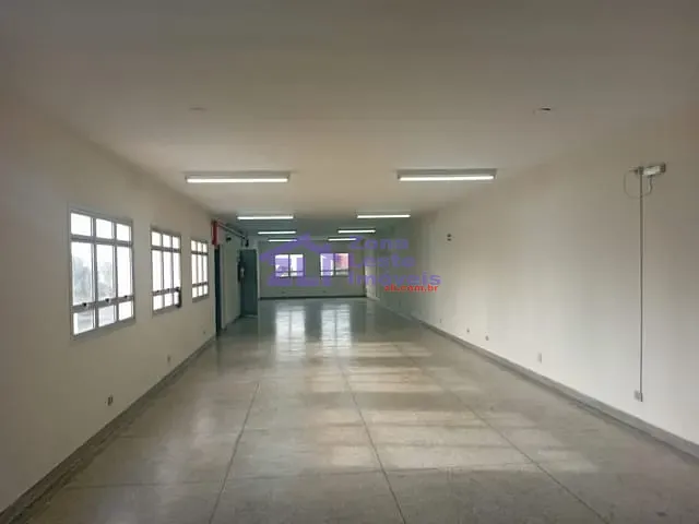 Loja com 800m², para alugar, no bairro Vila Formosa em São Paulo