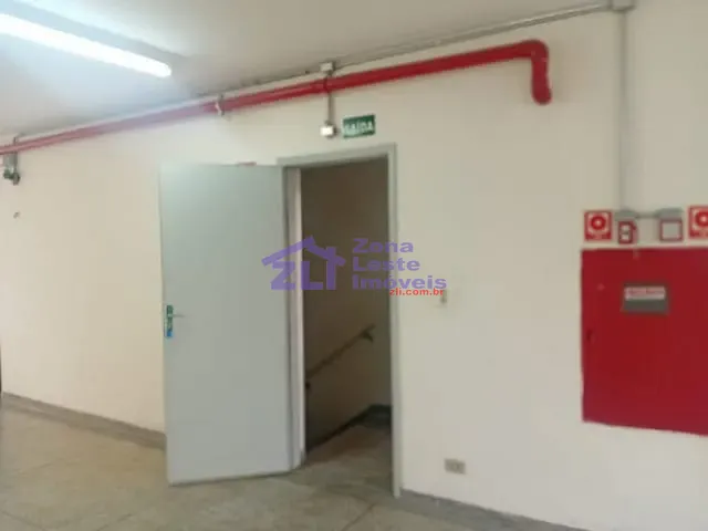 Loja com 800m², para alugar, no bairro Vila Formosa em São Paulo
