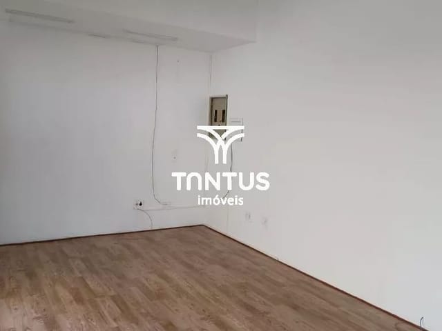 Loja à venda, no bairro Centro em Curitiba