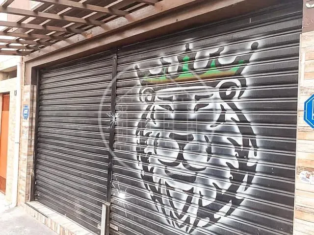 Loja com 250m², para alugar, no bairro Vila Natal em São Paulo