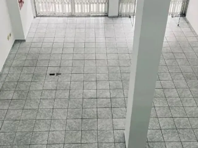 Loja para alugar, no bairro Centro em Curitiba
