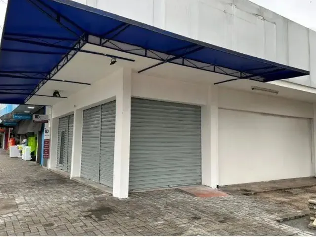 Loja para alugar, no bairro Hauer em Curitiba