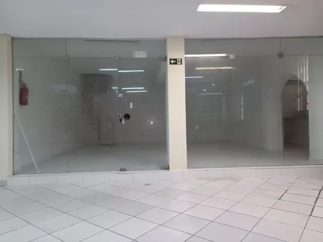 Loja para alugar, no bairro Centro em Curitiba