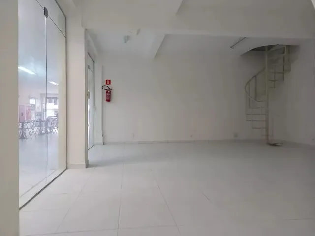 Loja para alugar, no bairro Centro em Curitiba
