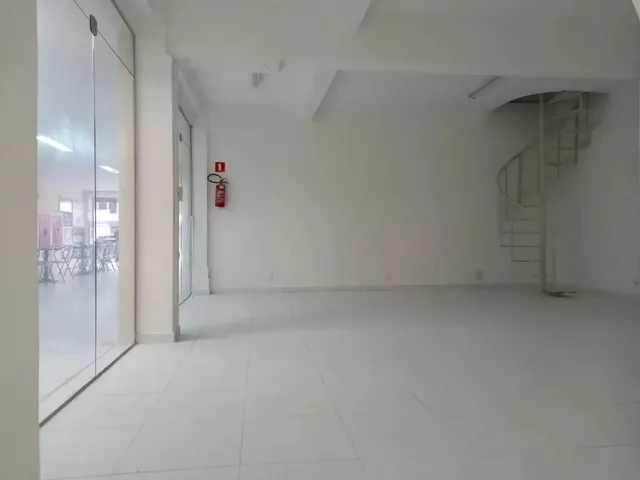 Loja para alugar, no bairro Centro em Curitiba
