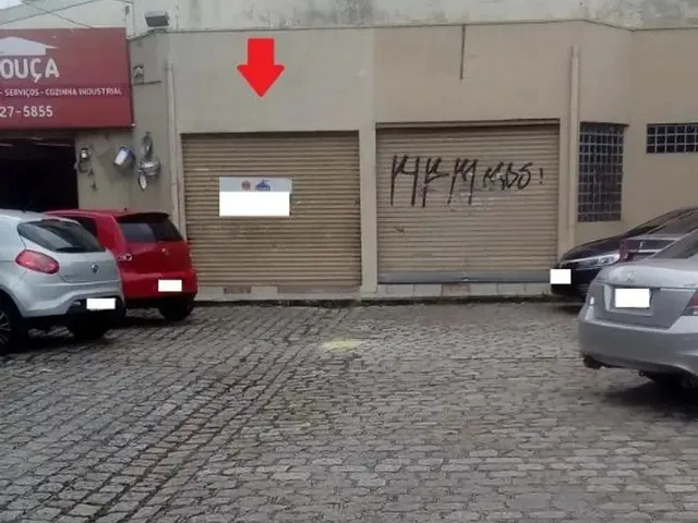 Loja para alugar, no bairro Pinheirinho em Curitiba