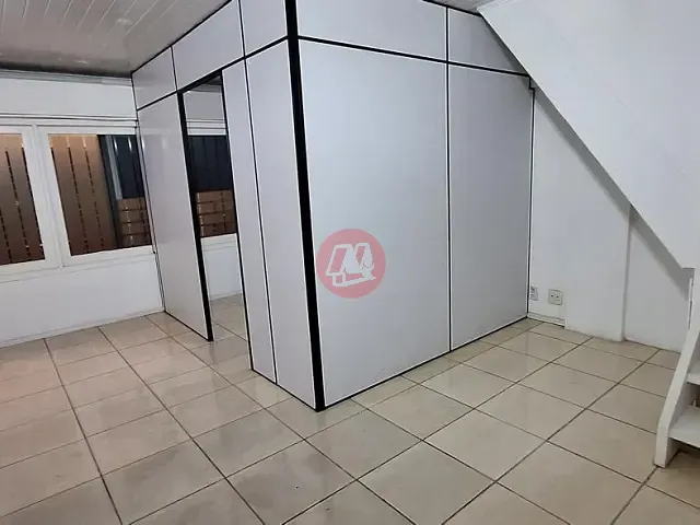 Loja para alugar, no bairro Auxiliadora em Porto Alegre