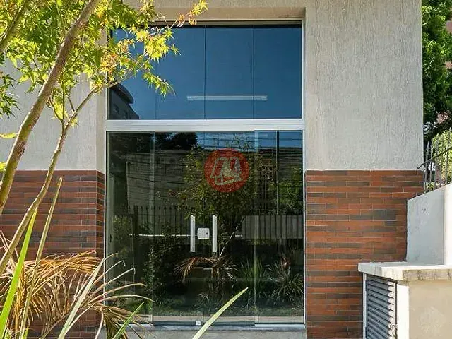 Loja com 41m², para alugar, no bairro Auxiliadora em Porto Alegre