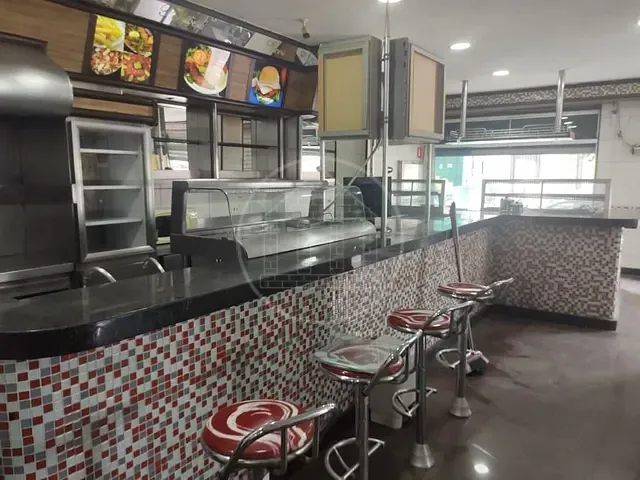 Loja com 189m², para alugar, no bairro Vila Olímpia em São Paulo