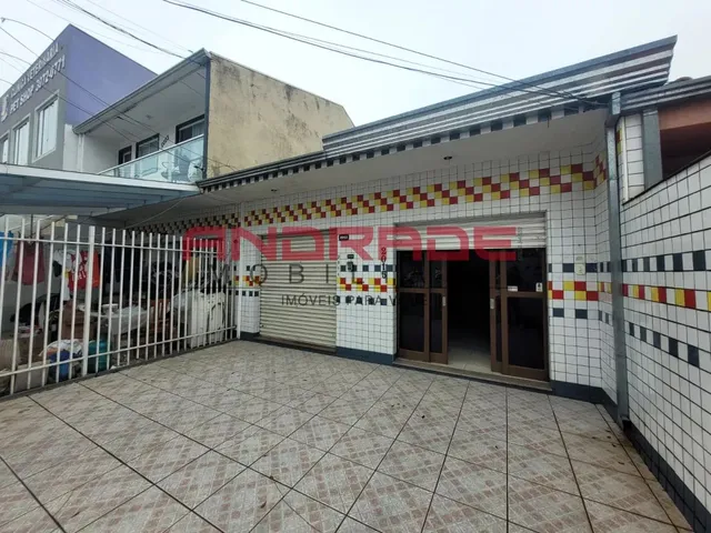 Loja à venda, no bairro Cajuru em Curitiba
