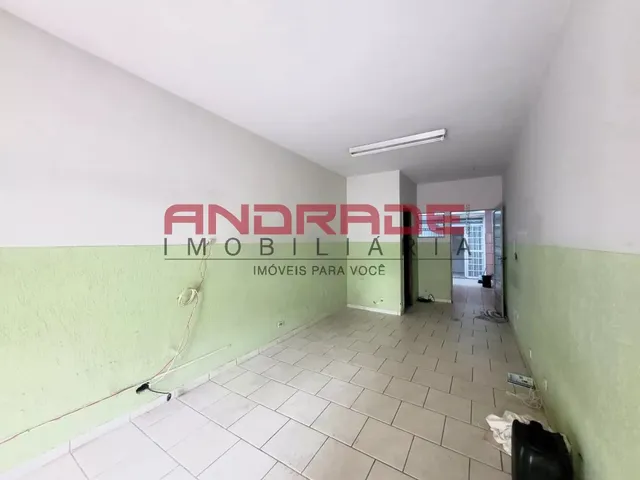 Loja à venda, no bairro Cajuru em Curitiba