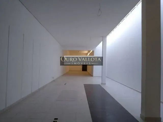 Loja com 321m², para alugar, no bairro Cerqueira César em São Paulo