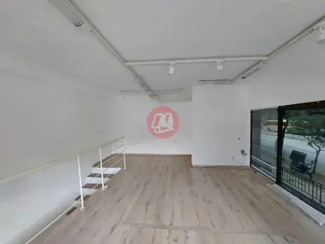 Loja com 50m², para alugar, no bairro Higienópolis em Porto Alegre