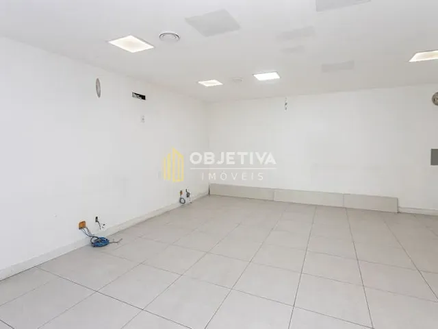 Loja para alugar, no bairro Praia de Belas em Porto Alegre