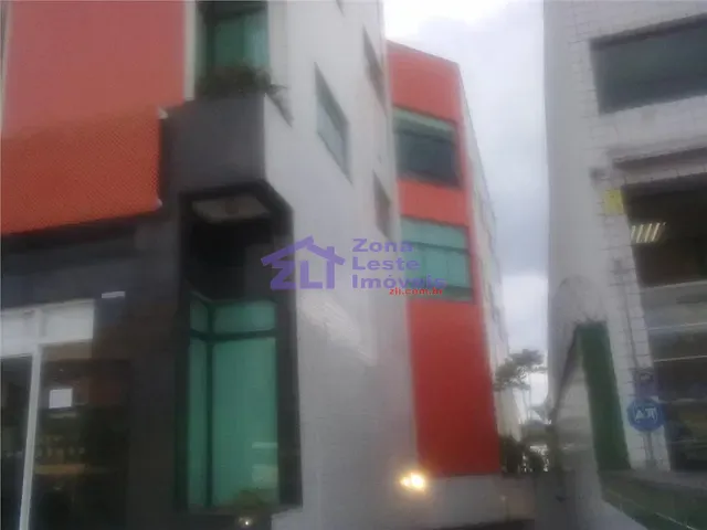 Loja com 460m², para alugar, no bairro Vila Constança em São Paulo