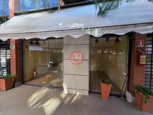 Loja para alugar, no bairro Moinhos de Vento em Porto Alegre