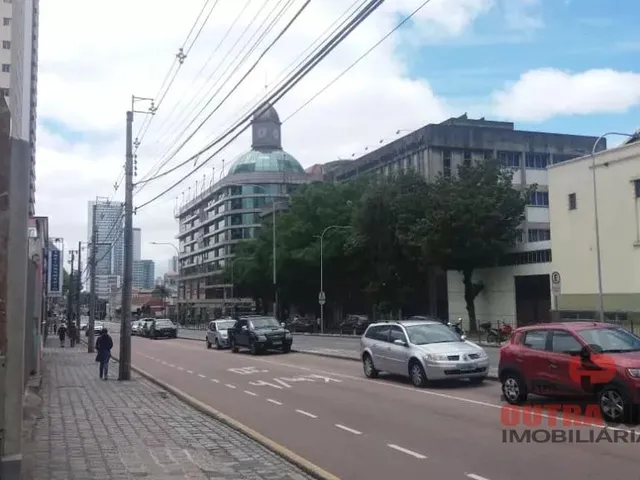 Loja para alugar, no bairro Centro em Curitiba
