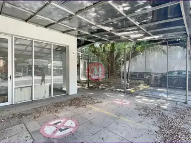 Loja para alugar, no bairro Petrópolis em Porto Alegre