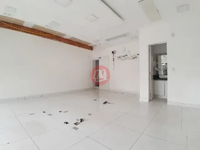 Loja para alugar, no bairro Boa Vista em Porto Alegre