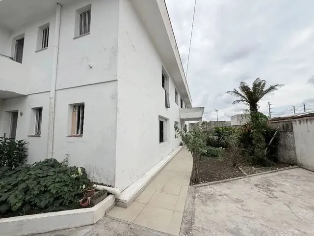 Loja à venda, no bairro Santa Quitéria em Curitiba