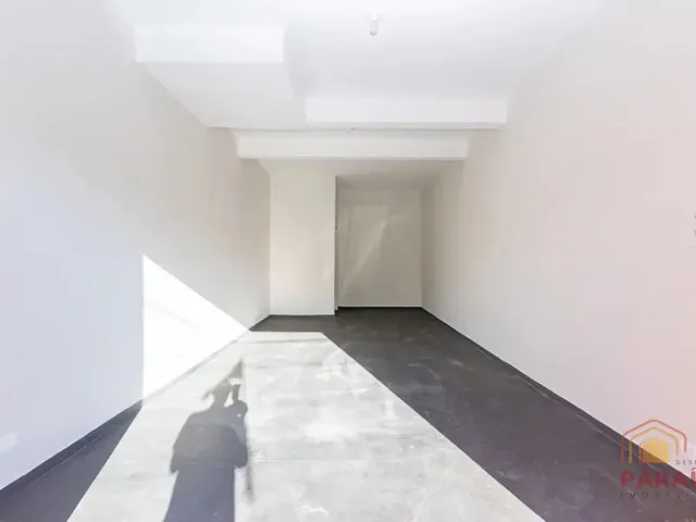 Loja para alugar, no bairro Xaxim em Curitiba
