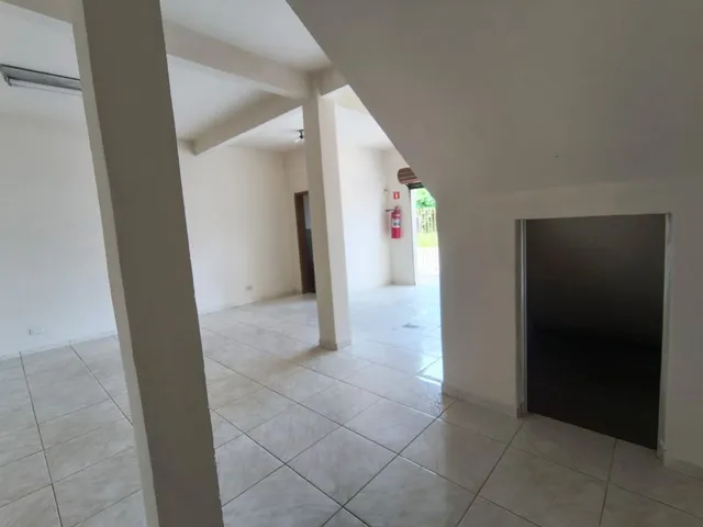 Loja para alugar, no bairro Bairro Alto em Curitiba