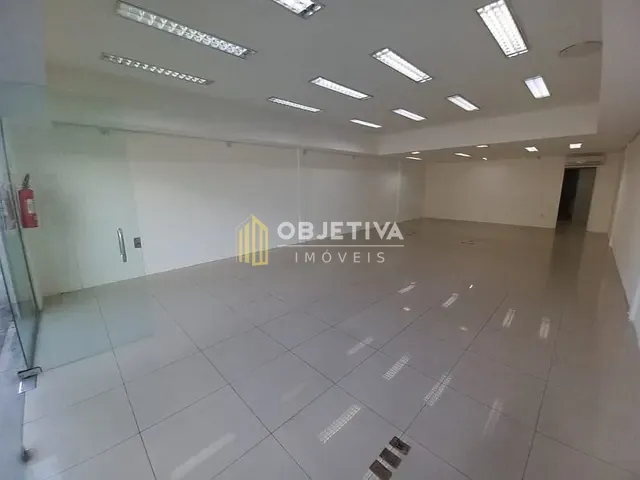 Loja para alugar, no bairro Partenon em Porto Alegre