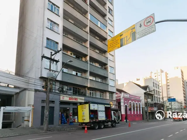 Loja para alugar, no bairro Centro em Curitiba