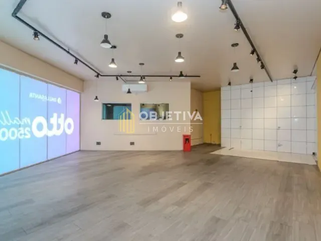 Loja para alugar, no bairro Camaquã em Porto Alegre