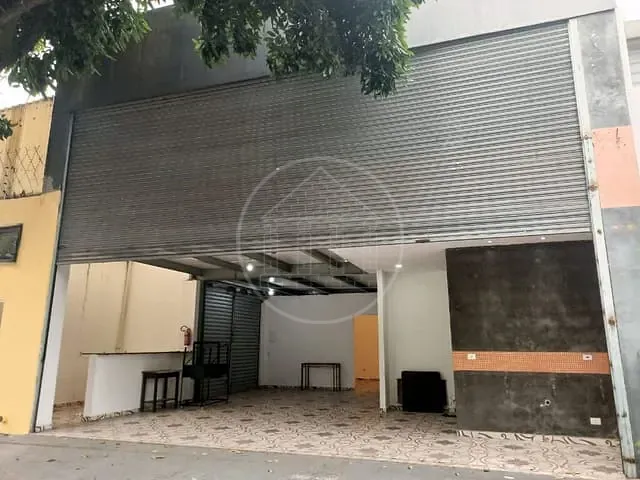 Loja com 240m², para alugar, no bairro Vila Congonhas em São Paulo
