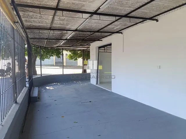 Loja com 110m², para alugar, no bairro Parque João de Vasconcelos em Sumaré