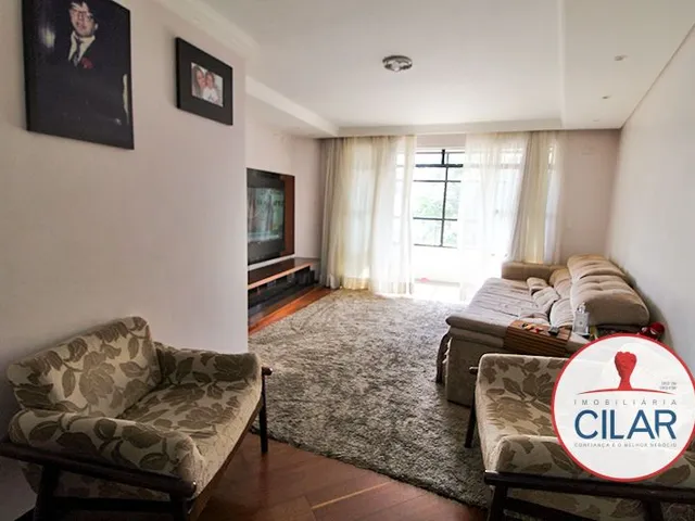 Loja com 395m² 4 quartos e 4 banheiros, à venda, no bairro Portão em Curitiba