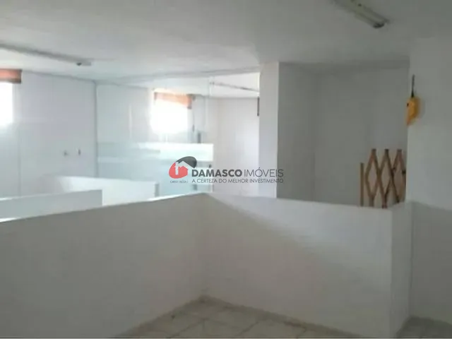 Loja com 588m², para alugar, no bairro Santo Antônio em São Caetano do Sul