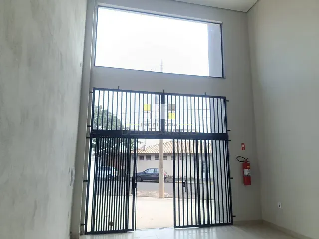 Loja para alugar, no bairro Vila Menuzzo em Sumaré