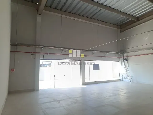 Loja com 4470m², para alugar, no bairro Parque Yolanda (Nova Veneza) em Sumaré