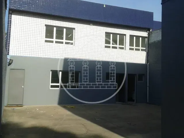 Loja com 300m², para alugar, no bairro Socorro em São Paulo