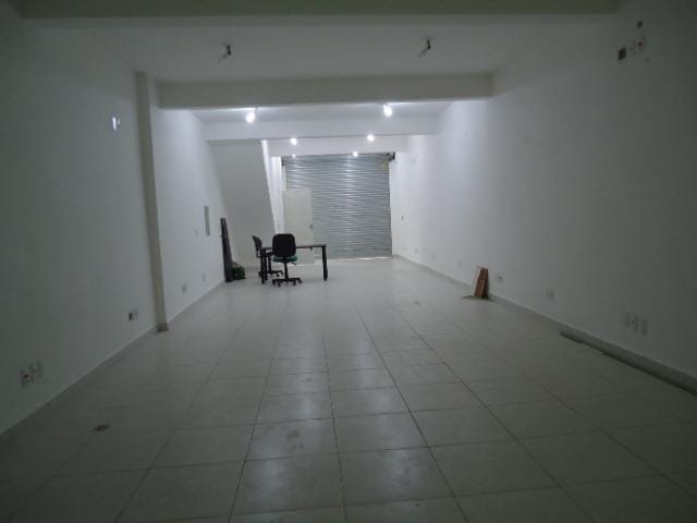 Foto do Loja - Salão  comercial para locação. | ZONA LESTE IMÓVEIS