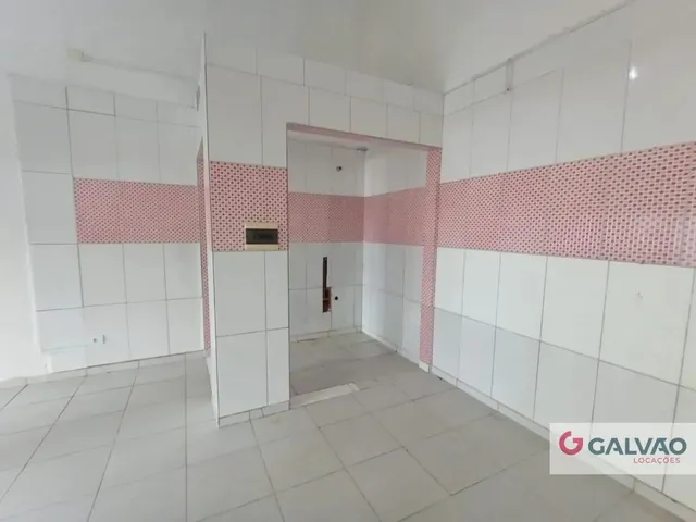Loja para alugar, no bairro Abranches em Curitiba