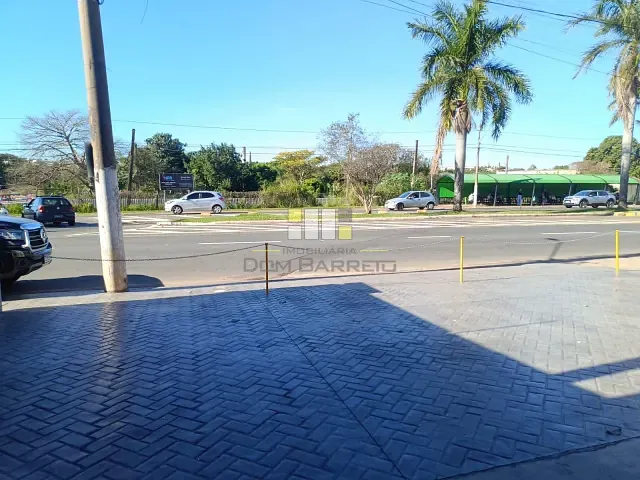 Loja com 375m², para alugar, no bairro Centro em Sumaré